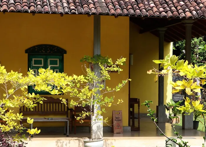 Kurumba Villas